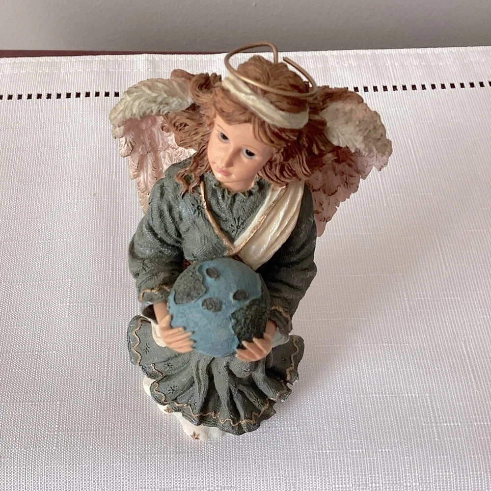 Boyd Bears Vintage Resin Figurine